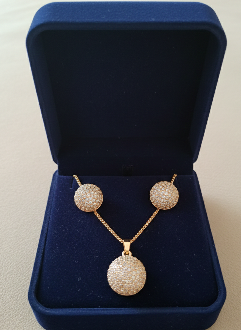 Golden sphere pendant with Earrings